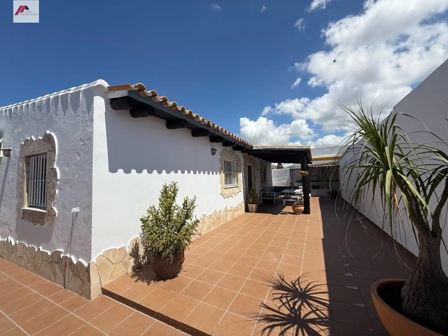 Terrassa de Casa o xalet en venda en El Puerto de Santa María amb Jardí privat, Piscina i Jacuzzi