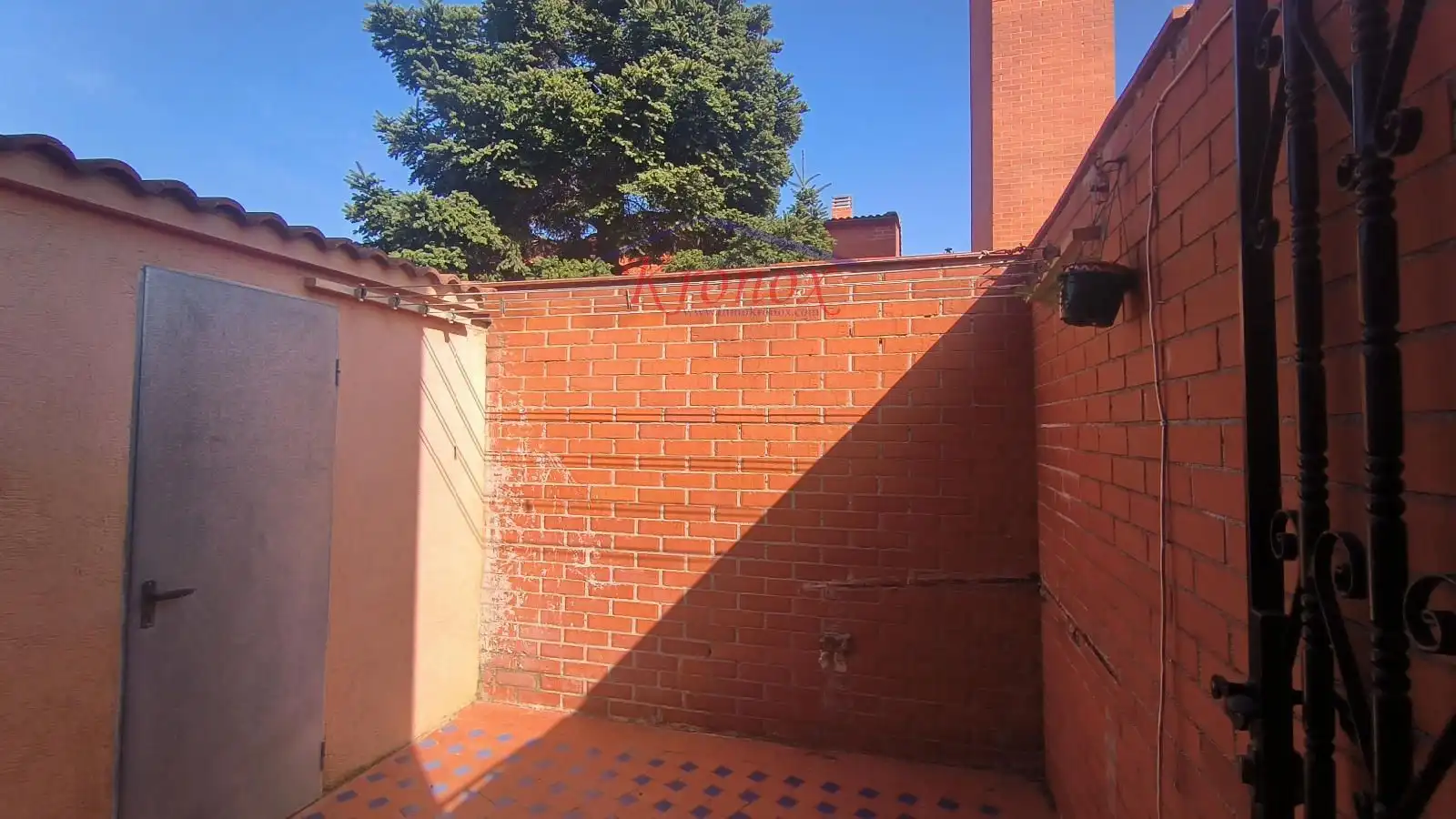 Garden of Detached homes for sale in Madrid  with Air Conditioner, Heating and Terrace