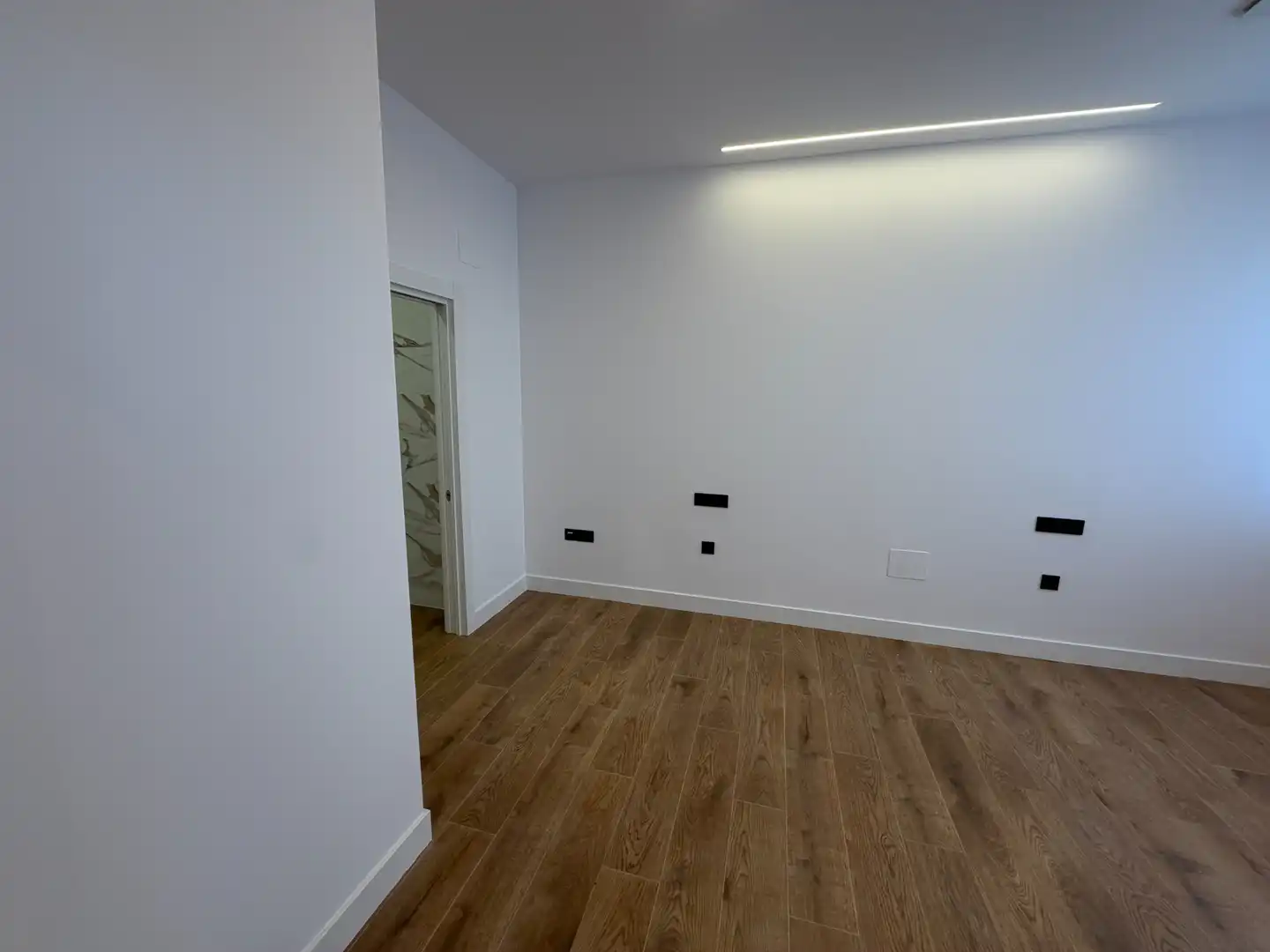 Apartament en venda en Gijón  amb Calefacció, Forn i Microones