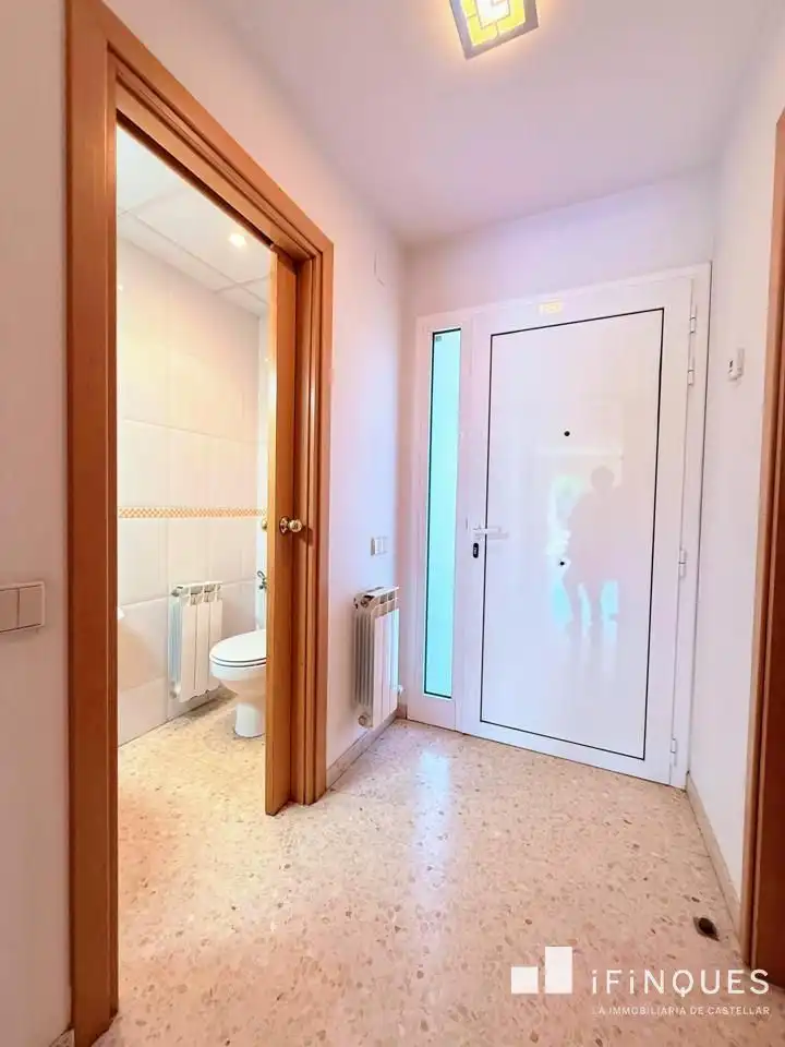 Baño de Casa o chalet en venta en Castellar del Vallès con Aire acondicionado, Calefacción y Jardín privado