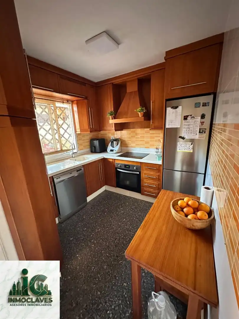 Kitchen of Detached homes for sale in Algeciras  with Private garden, Swimming Pool and Community pool