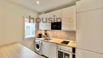 Kitchen of Apartment to rent in  Madrid Capital  with Air Conditioner, Heating and Oven