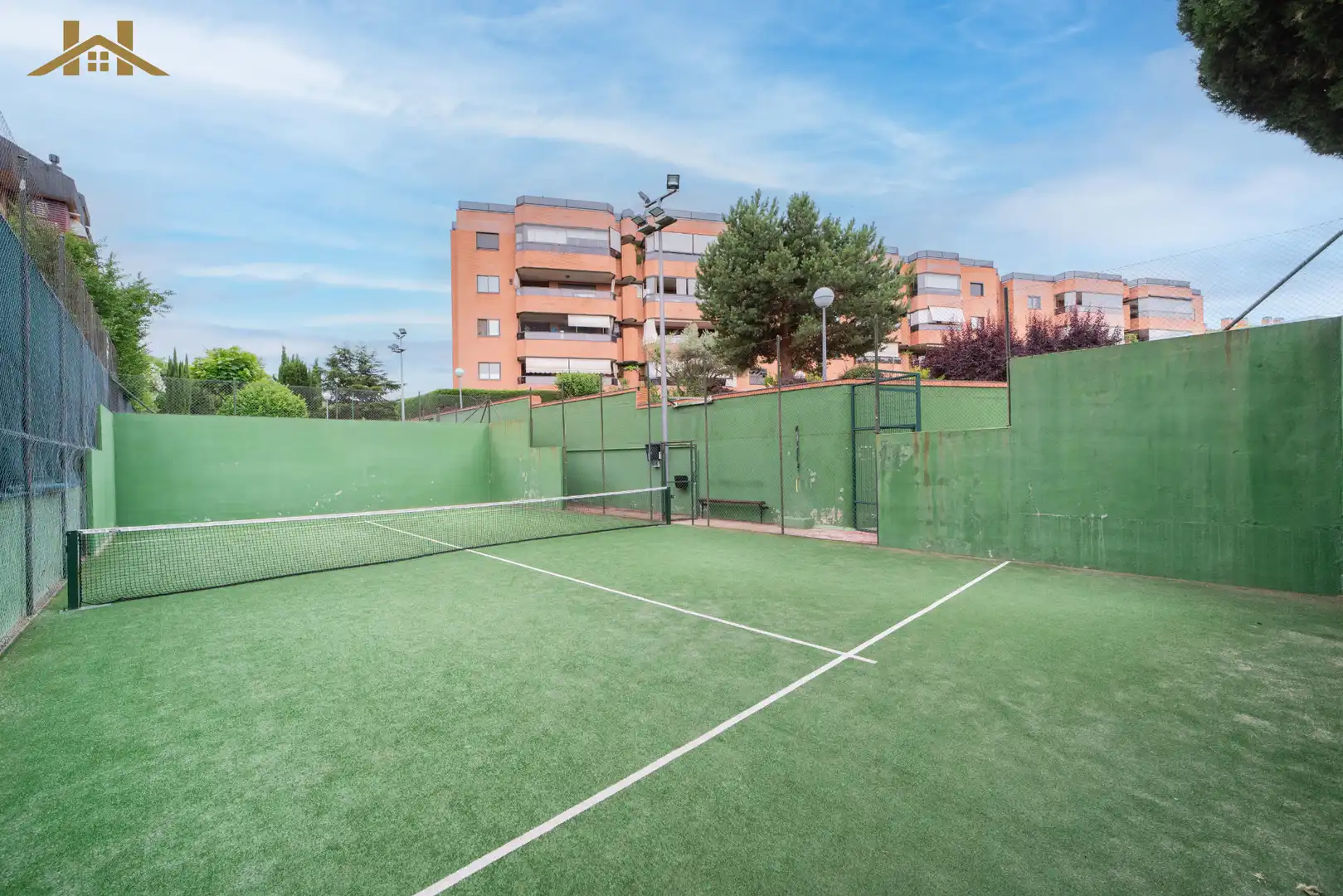 Parking de Piso en venta en Alcobendas con Calefacción, Terraza y Trastero