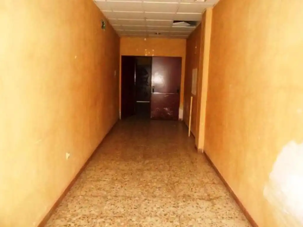 Local comercial en venda a Calle la Carolina, imagen 14