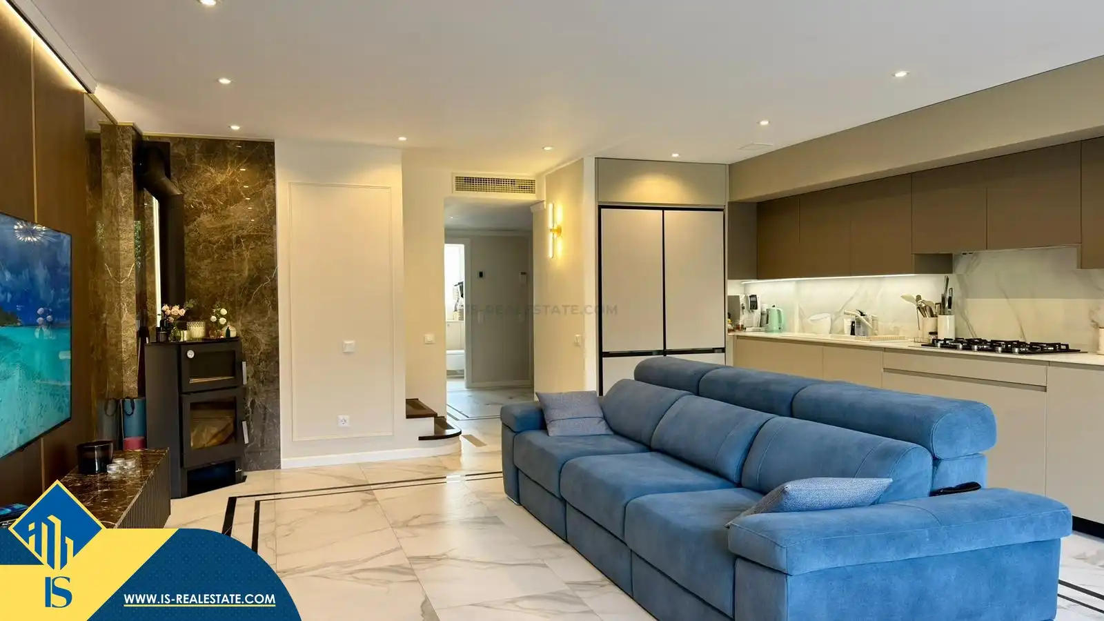 Sala d'estar de Casa o xalet en venda en Alicante / Alacant amb Terrassa, Moblat i Piscina comunitària