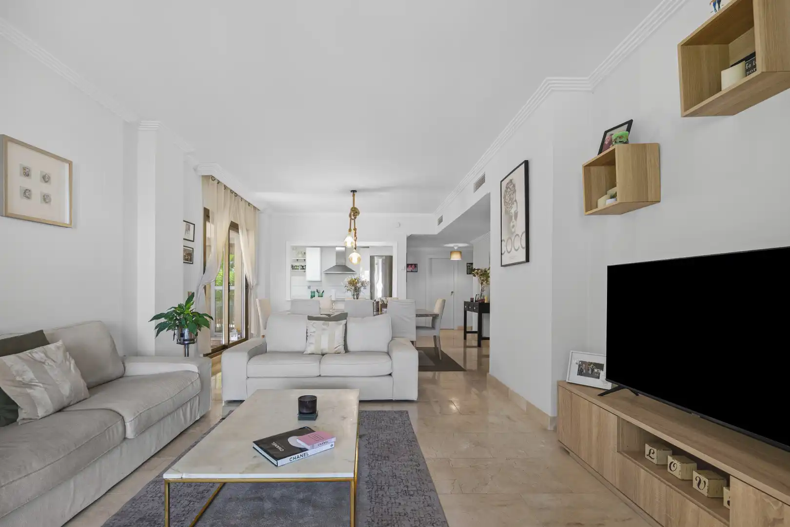 Apartament amb piscina en venda a Benahavís pueblo, imagen 10