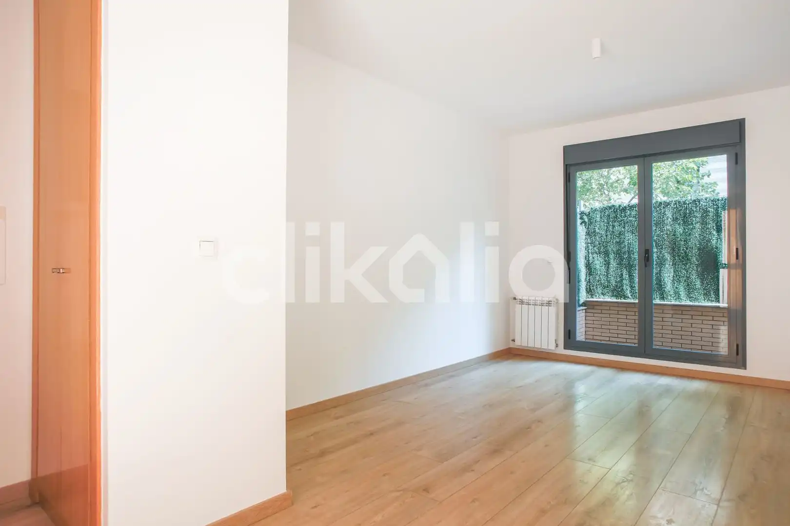 Living room of Flat for sale in Las Rozas de Madrid  with Heating, Private garden and Terrace