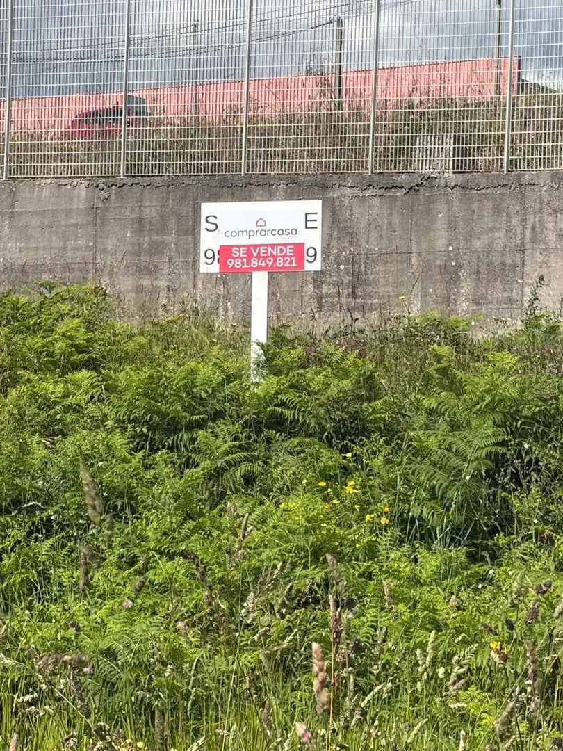 Industriegrundstück zum Verkauf in Artes