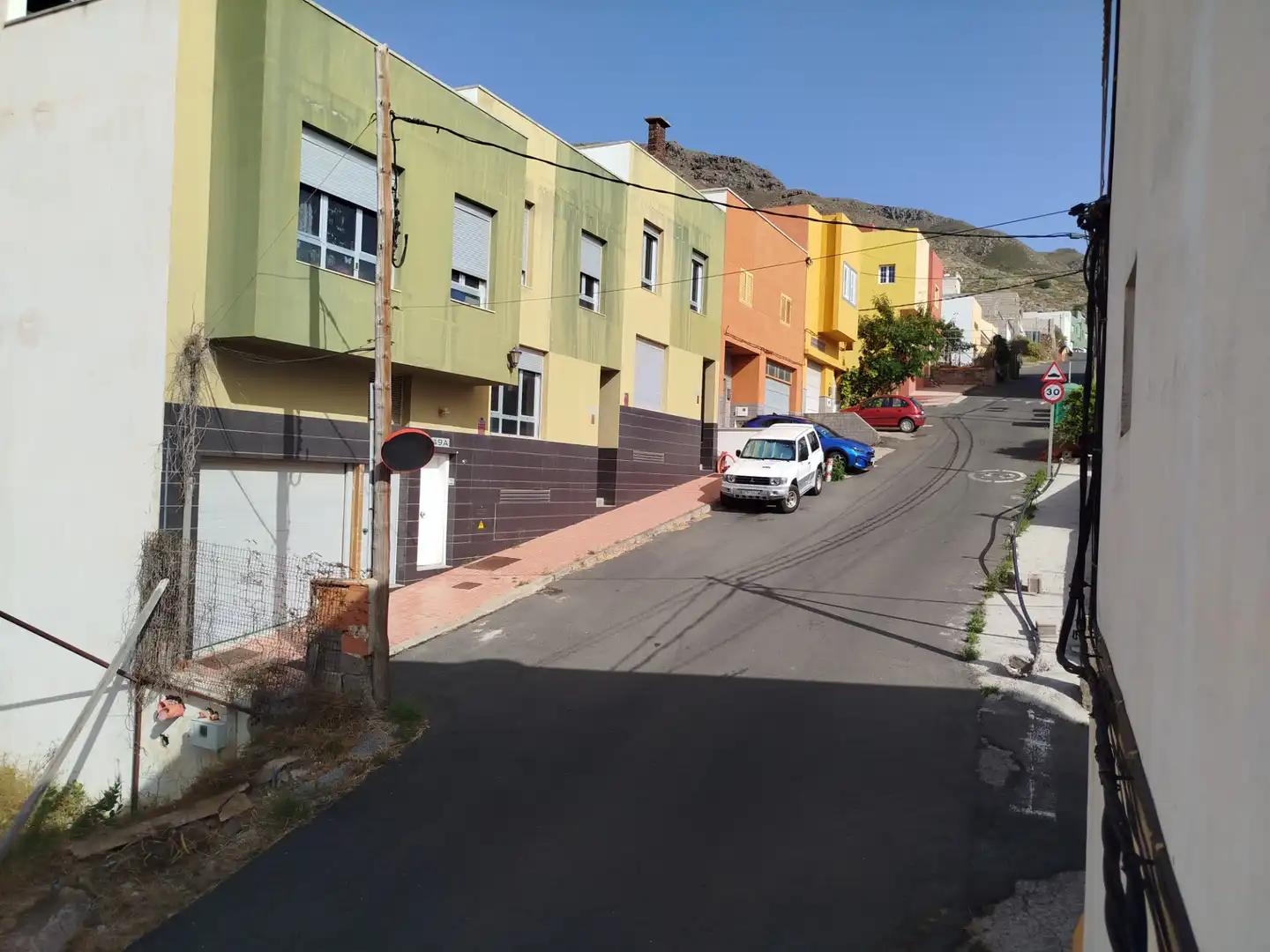 Vista exterior de Casa o chalet en venta en Gáldar con Jardín privado, Terraza y Amueblado