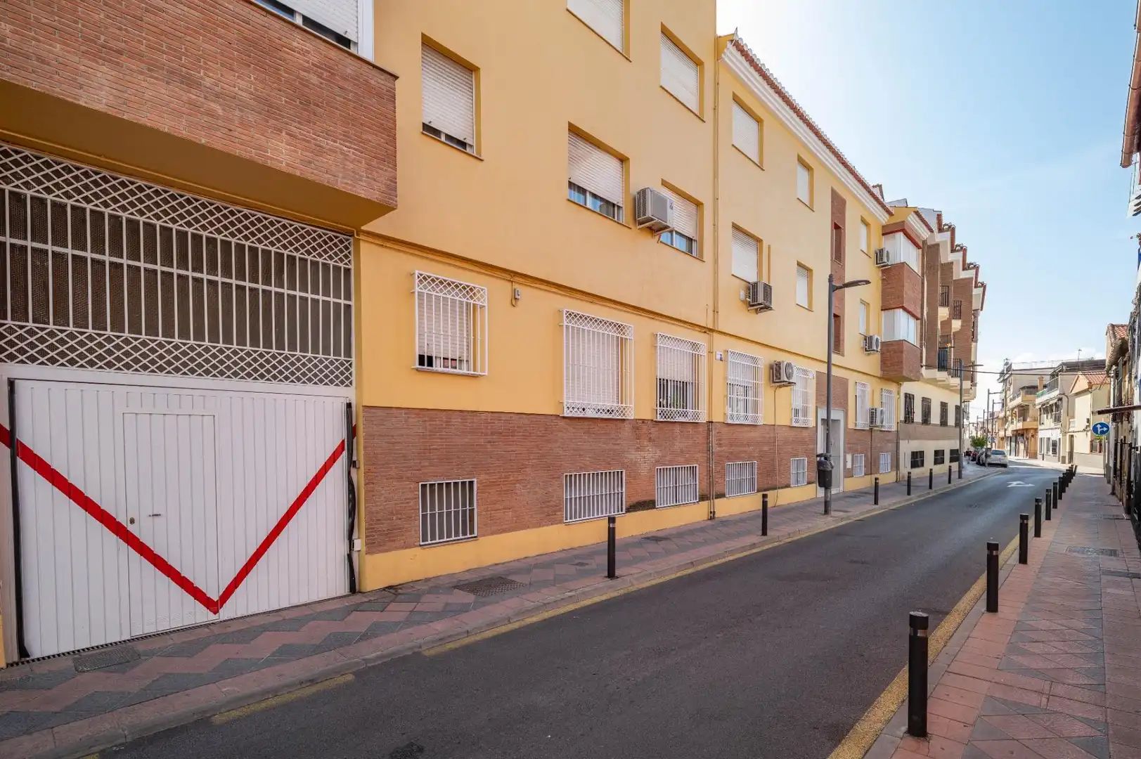 Vista exterior de Piso en venta en Armilla
