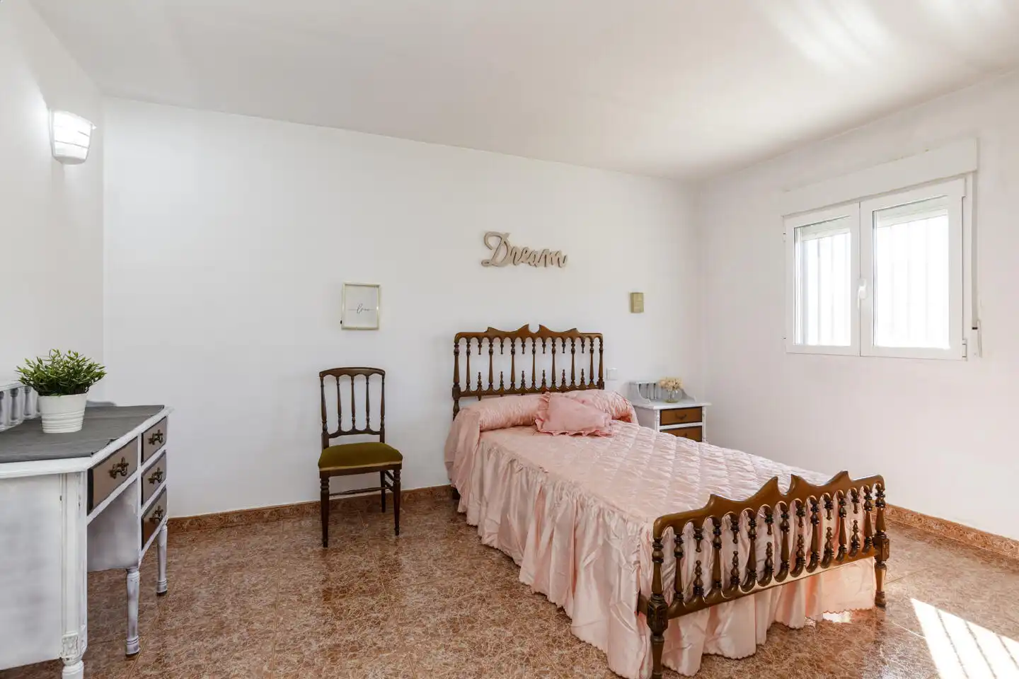 Dormitori de Casa o xalet en venda en Zaragoza