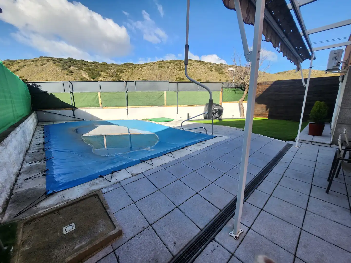 Piscina de Casa o chalet en venta en Villalbilla con Aire acondicionado, Calefacción y Jardín privado