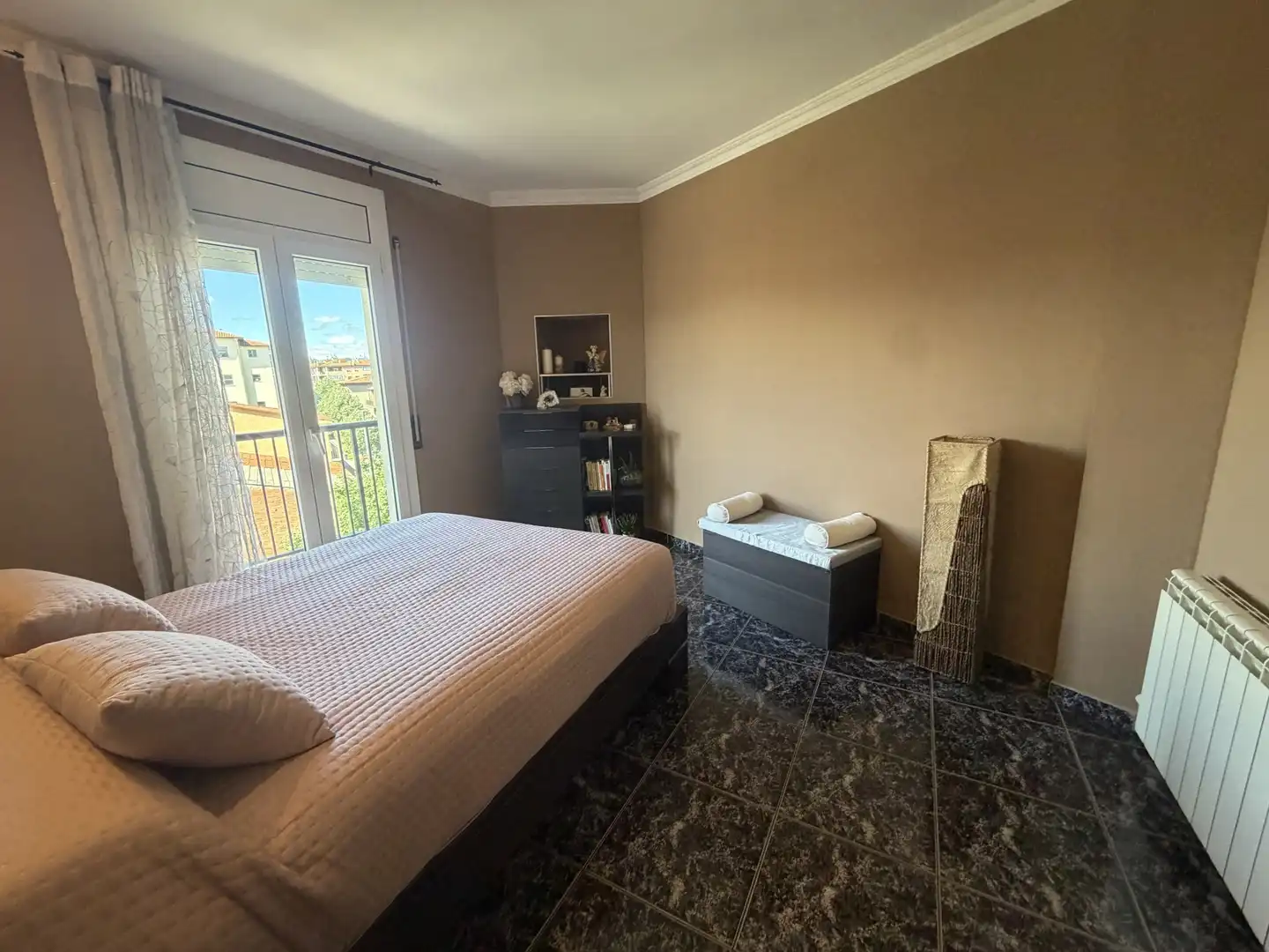 Flat for sale in Manlleu