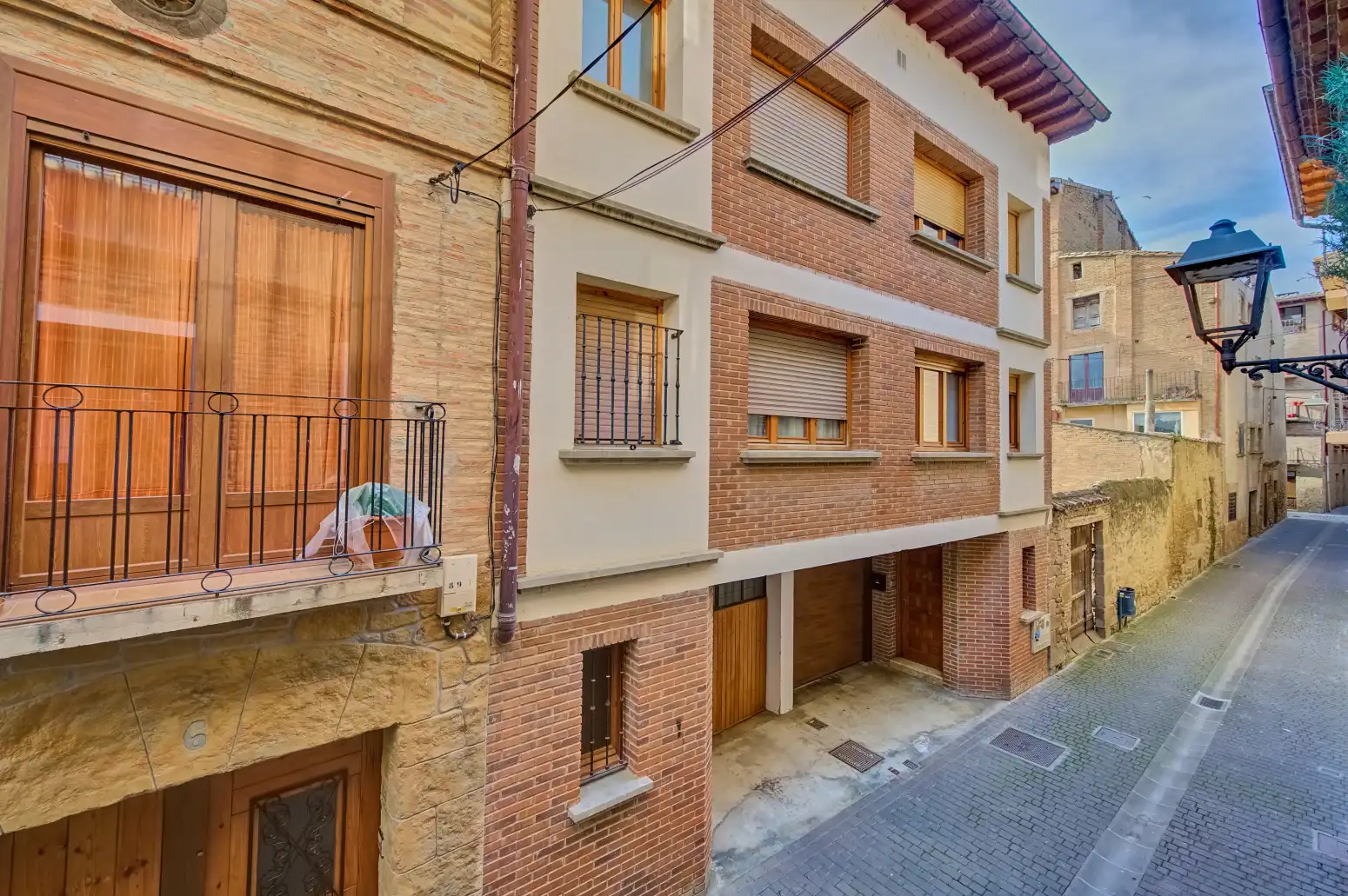 Exterior view of Commercial properties for sale in Puente la Reina / Gares  with Furnished