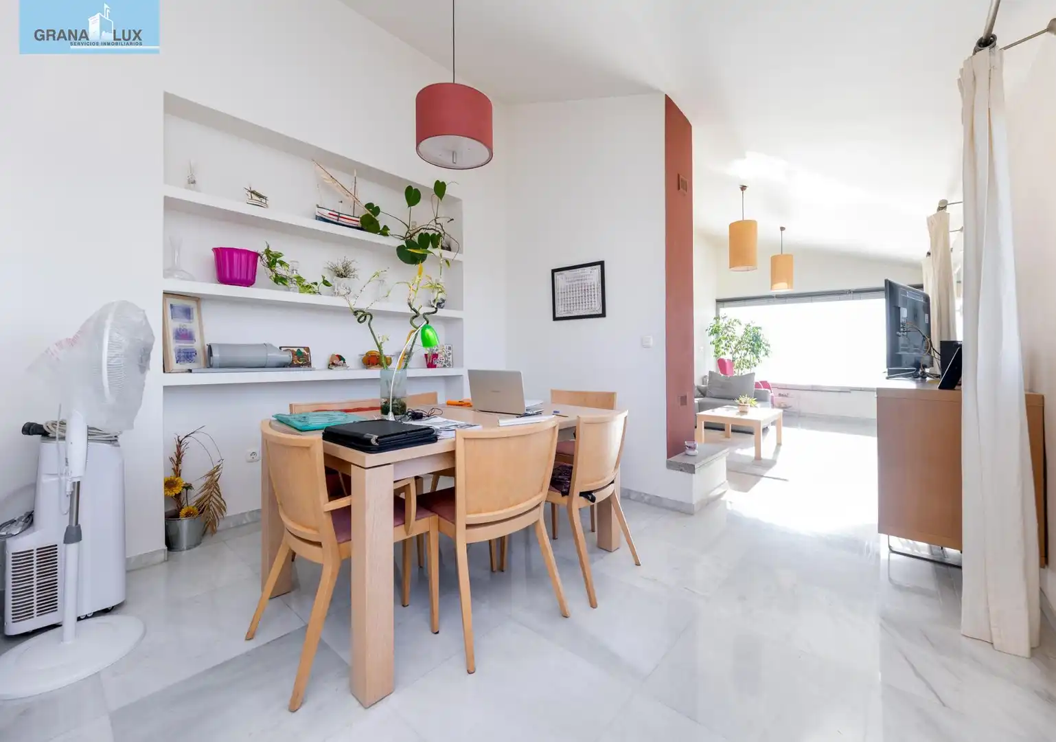 Villa con piscina in vendita a Calle de las Adelfas, imagen 13