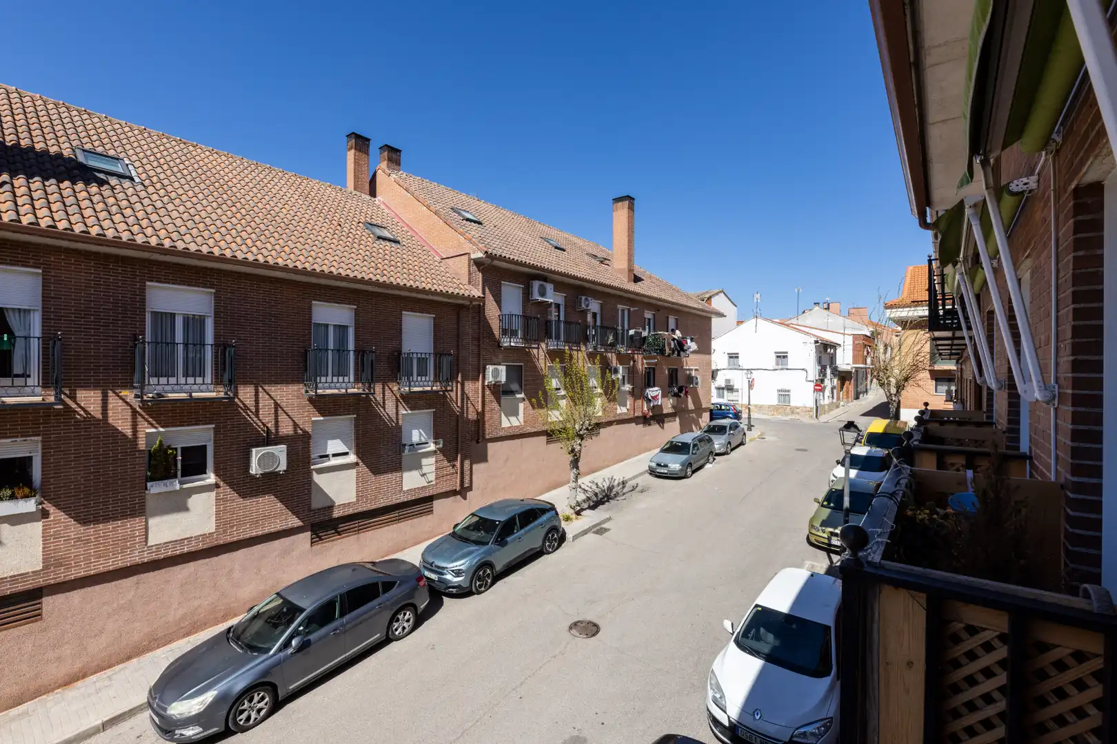 Vista exterior de Piso en venta en Ajalvir con Aire acondicionado, Calefacción y Jardín privado