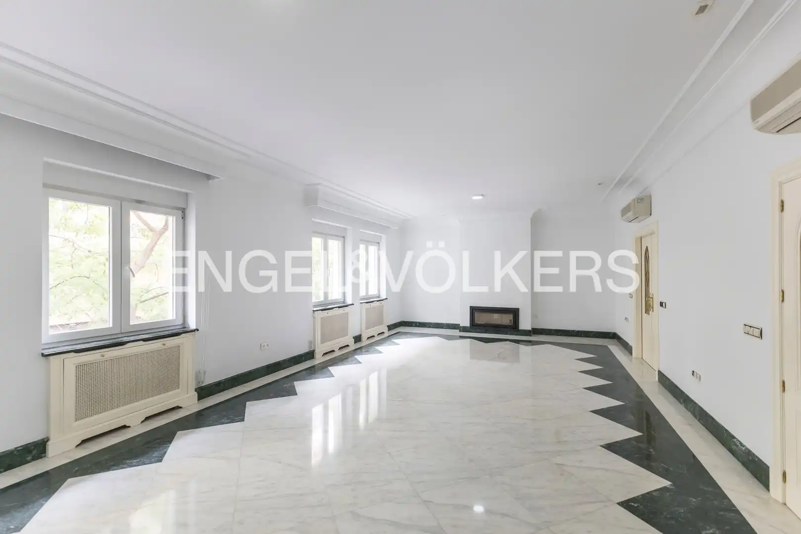 Piso en venta en Calle de Alcántara, imagen 4