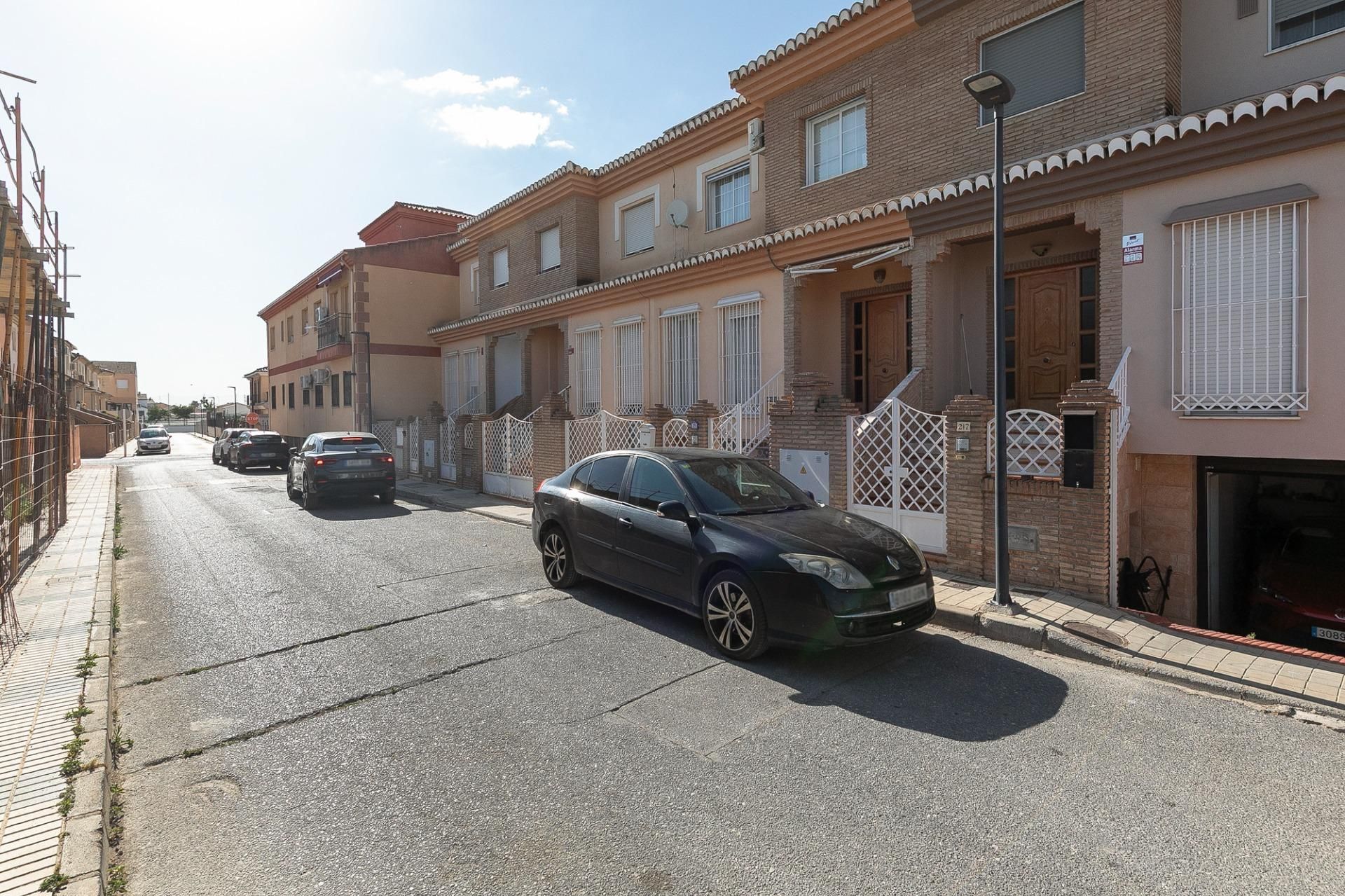 Vista exterior de Casa adosada en venta en Cijuela con Calefacción y Terraza