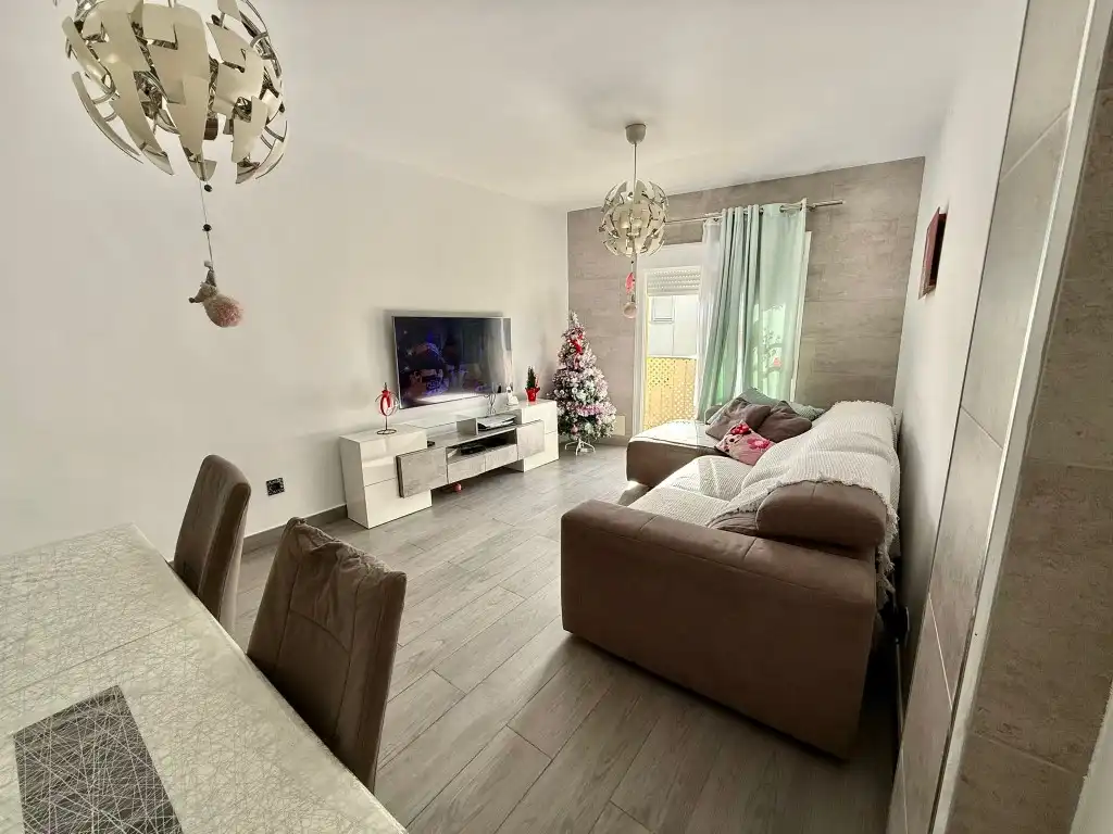 Wohnzimmer von Maisonette zum Verkauf in Cádiz mit Balkon