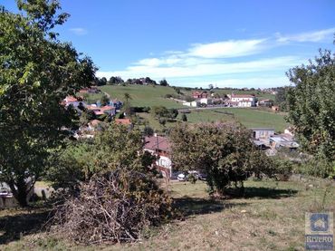 Wohnbaugrundstück zum Verkauf in Corvera de Asturias