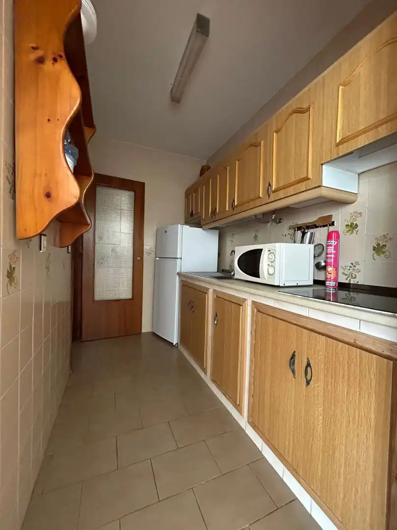 Cuina de Casa o xalet en venda en Almonte amb Calefacció, Moblat i Piscina comunitària