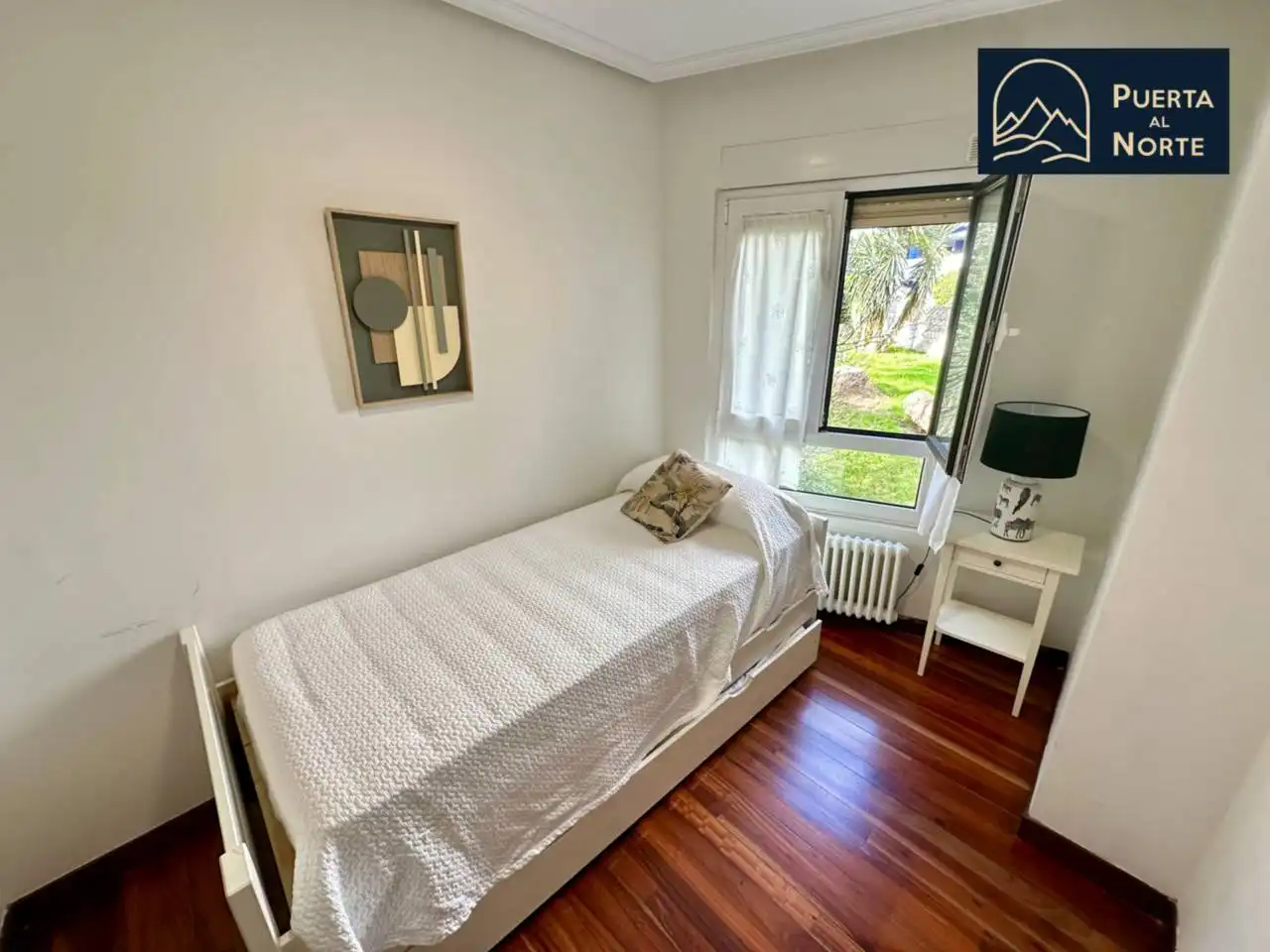 Habitación de Piso de alquiler en Santander con Calefacción, Trastero y Amueblado