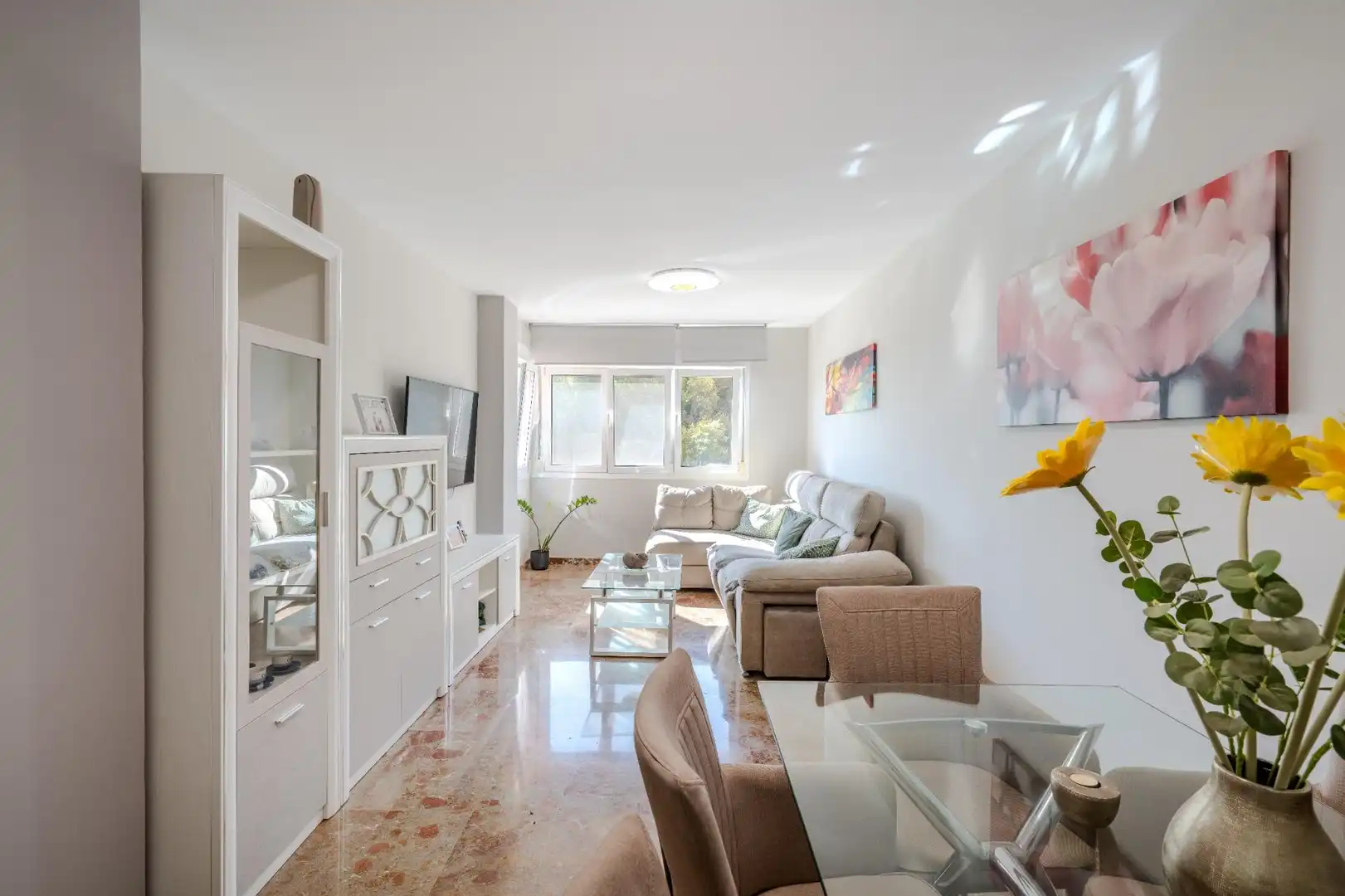 Sala de estar de Piso de alquiler en Almería con Aire acondicionado, Calefacción y Amueblado