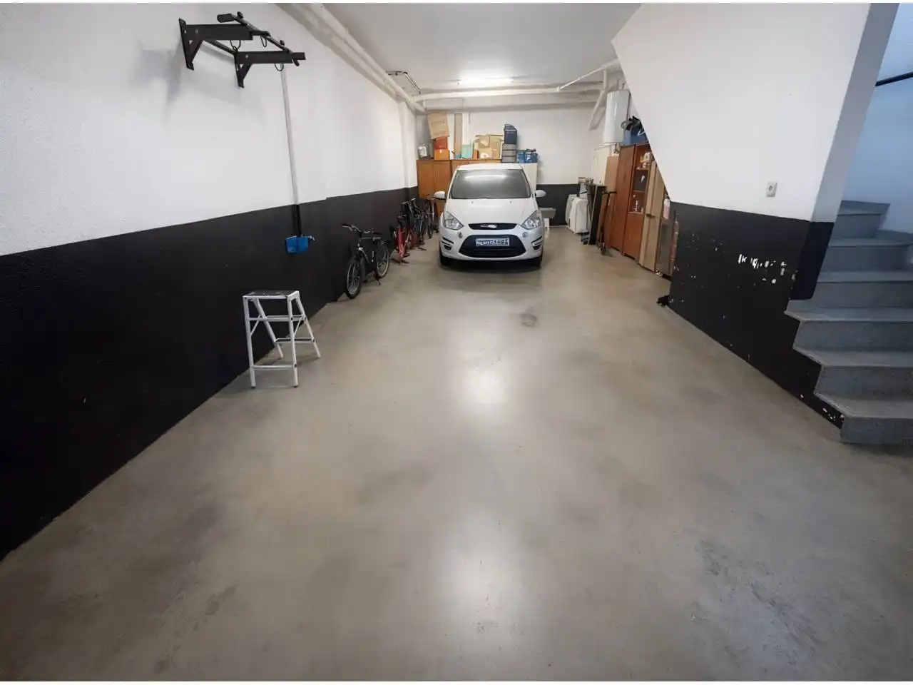 Parking of Houses for sale in Castellar del Vallès  with Air Conditioner, Heating and Private garden