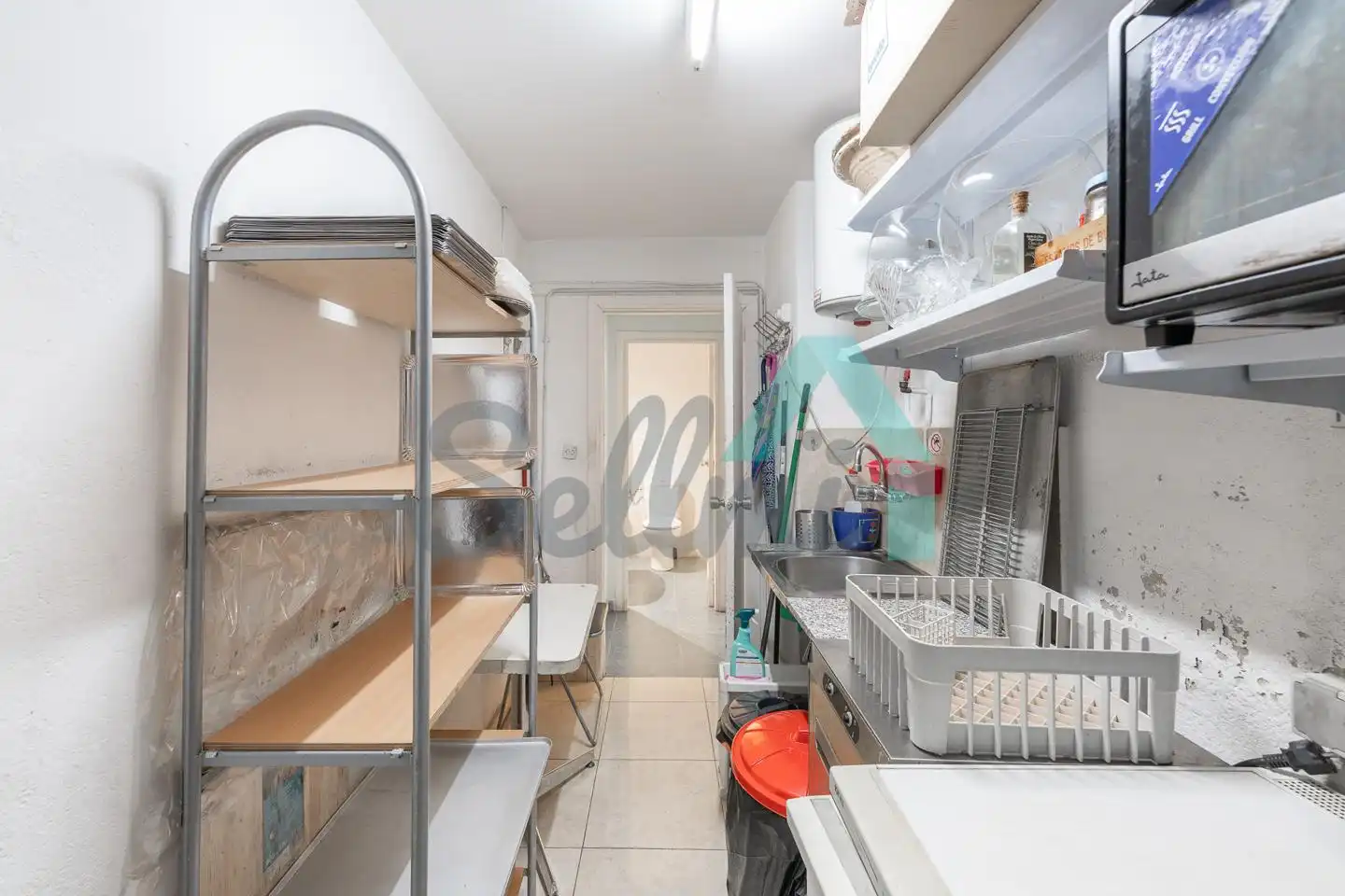 Local comercial de lloguer a Baldomero Fernández, imagen 12