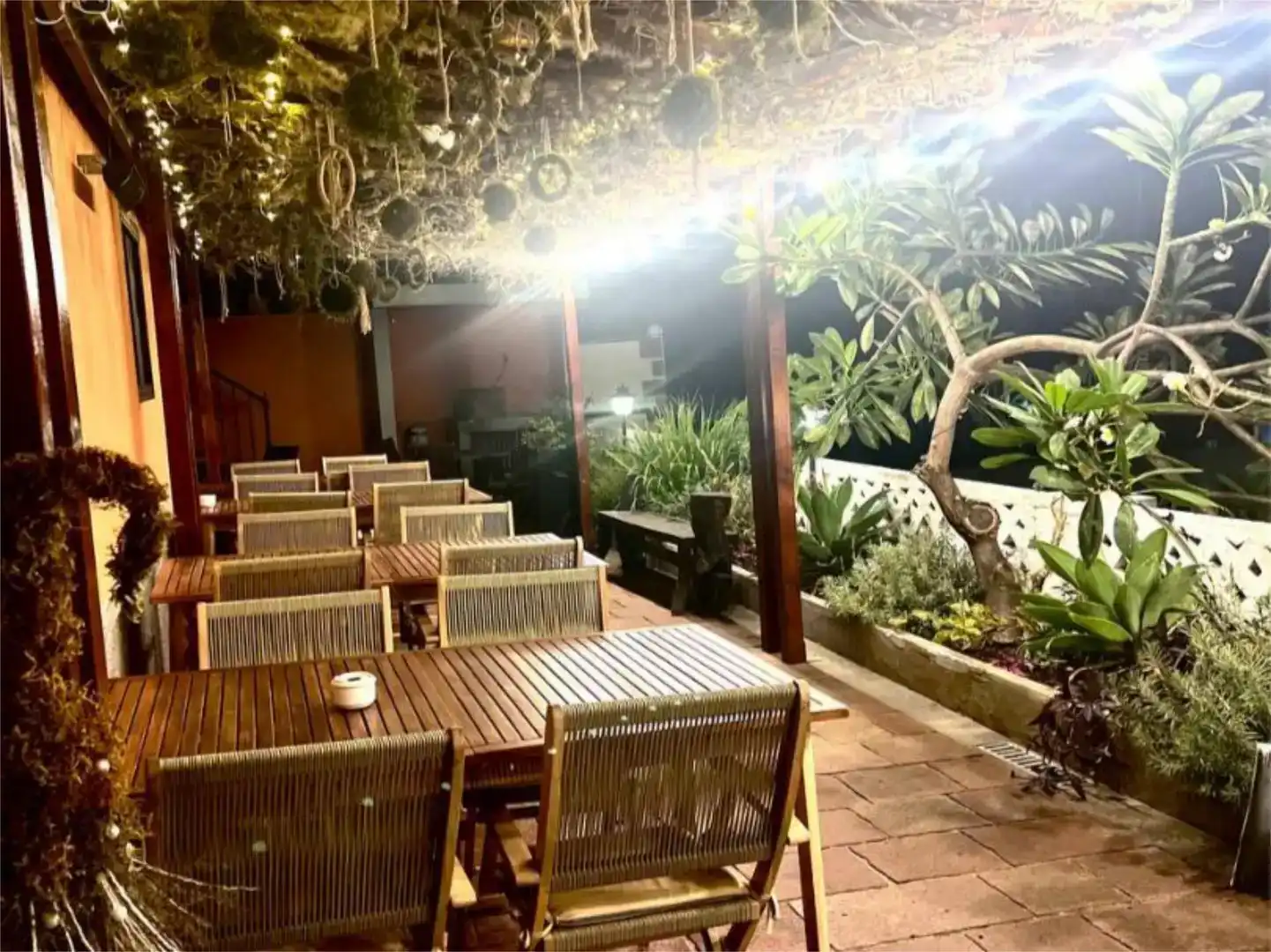 Terraza de Local en venta en Vallehermoso con Amueblado