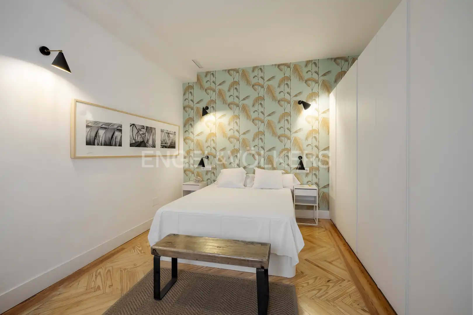 Dormitori de Pis de lloguer en Madrid amb Aire condicionat, Calefacció i Parquet