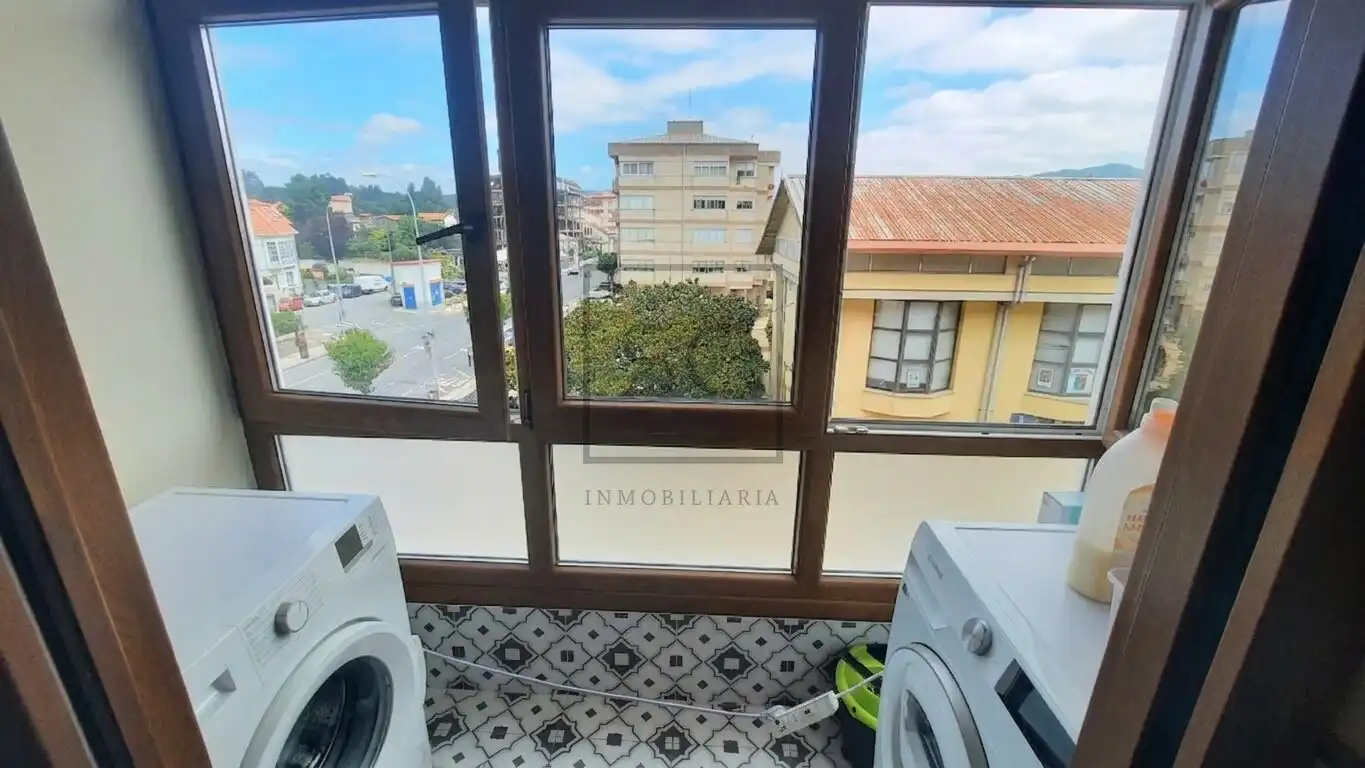 Terrasse von Wohnung zum Verkauf in Narón mit Heizung, Abstellraum und Möbliert