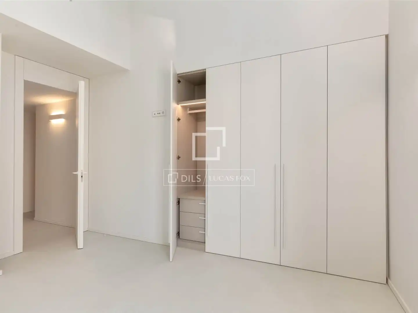 Habitación de Ático en venta en Girona con Aire acondicionado y Calefacción