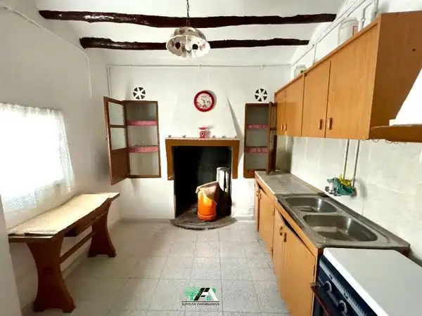 Cuina de Casa o xalet en venda en Lupión