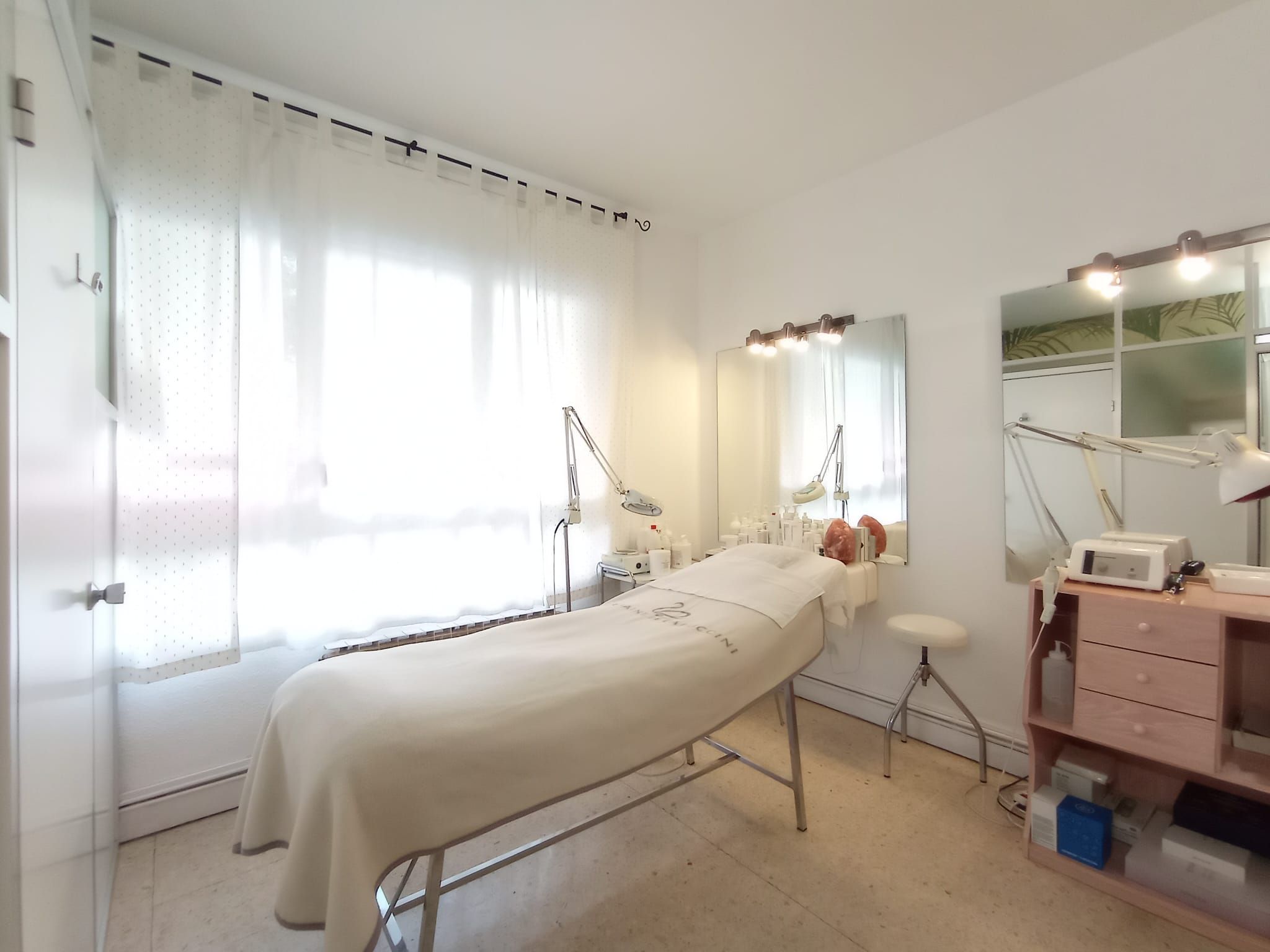 Premises to rent in Carrer d'Europa, Barri de les Corts