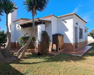 Vista exterior de Casa o xalet en venda en Chiclana de la Frontera