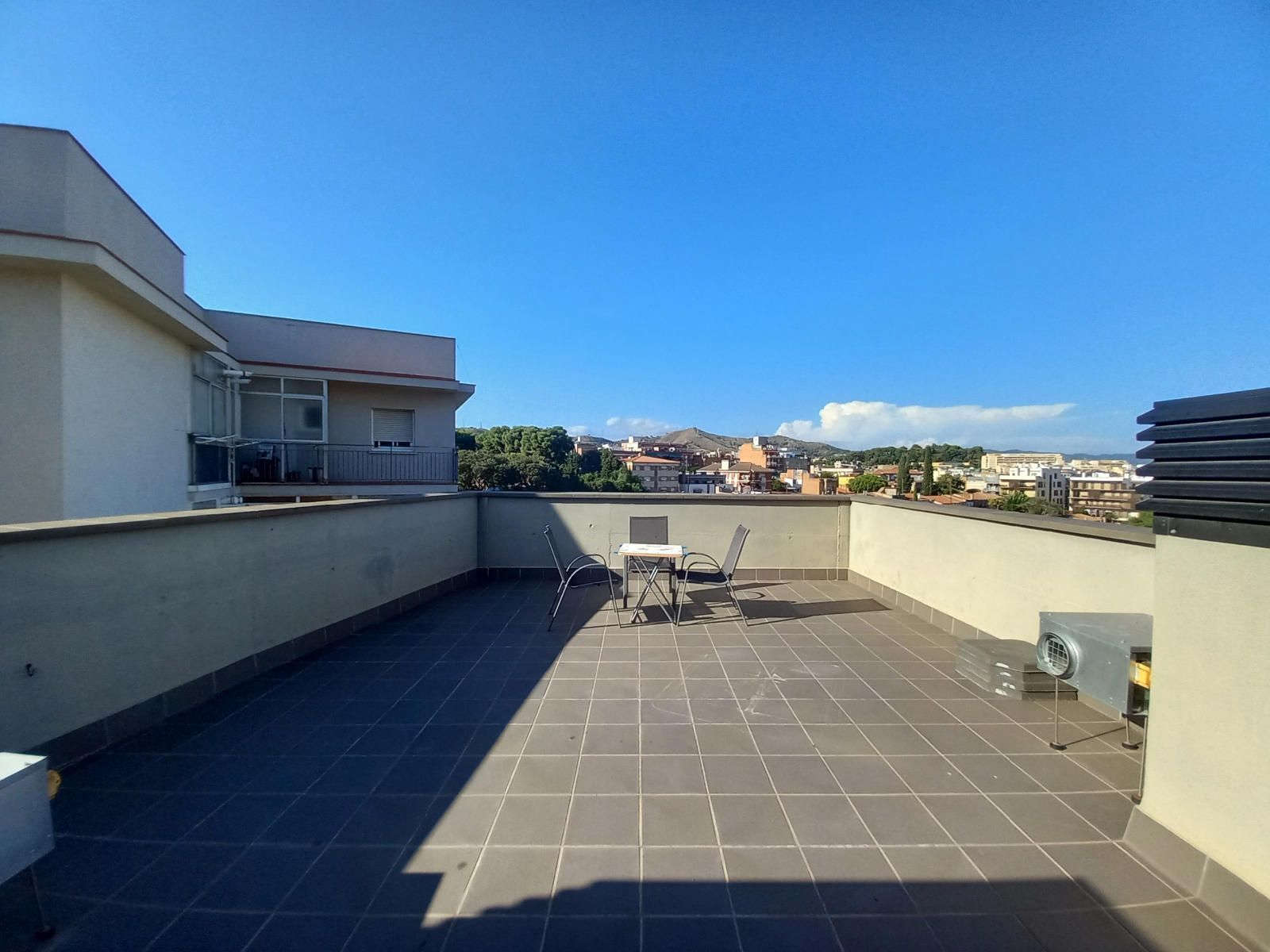 Terrassa de Pis de lloguer en  Barcelona Capital amb Calefacció, Terrassa i Forn