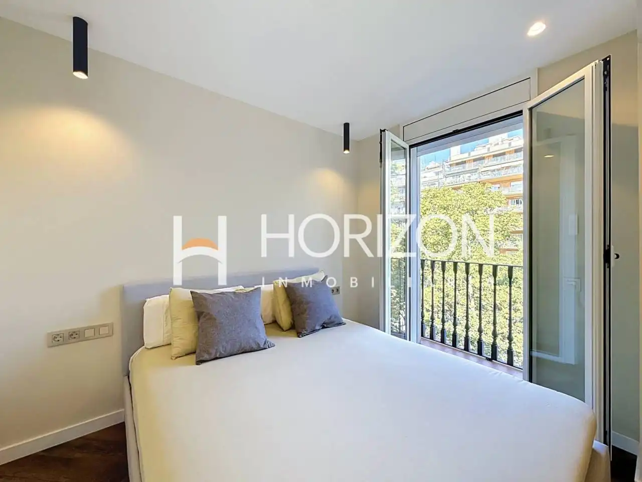 Wohnung mit Terrasse zum Verkauf in Calle Gran Via de les Corts Catalanes, imagen 30