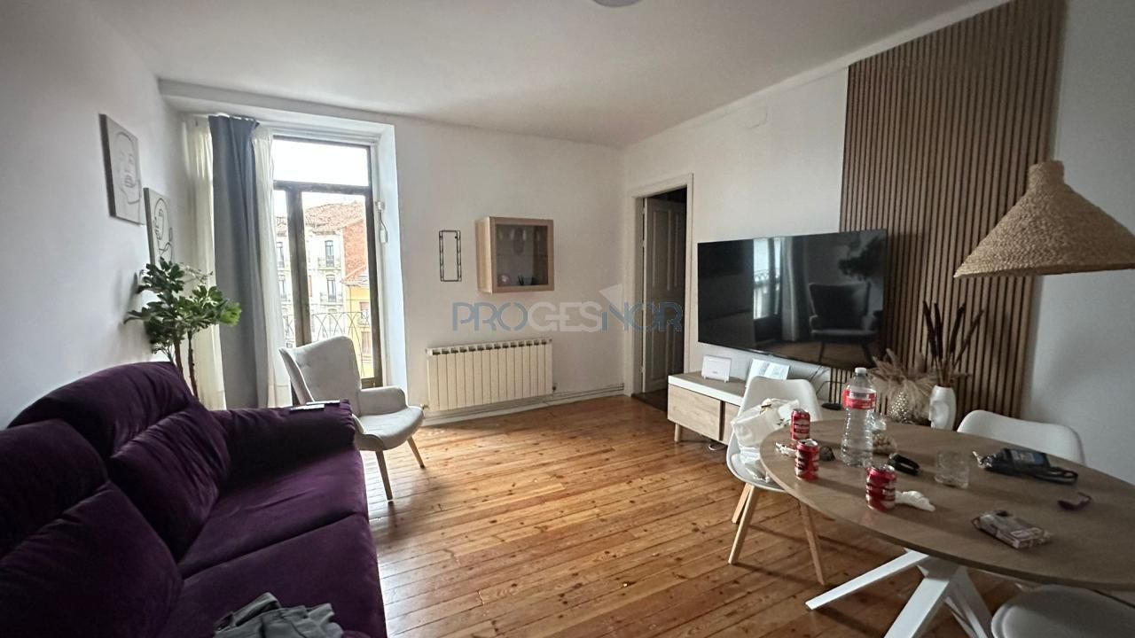 Living room of Flat for sale in León Capital   with Heating and Furnished