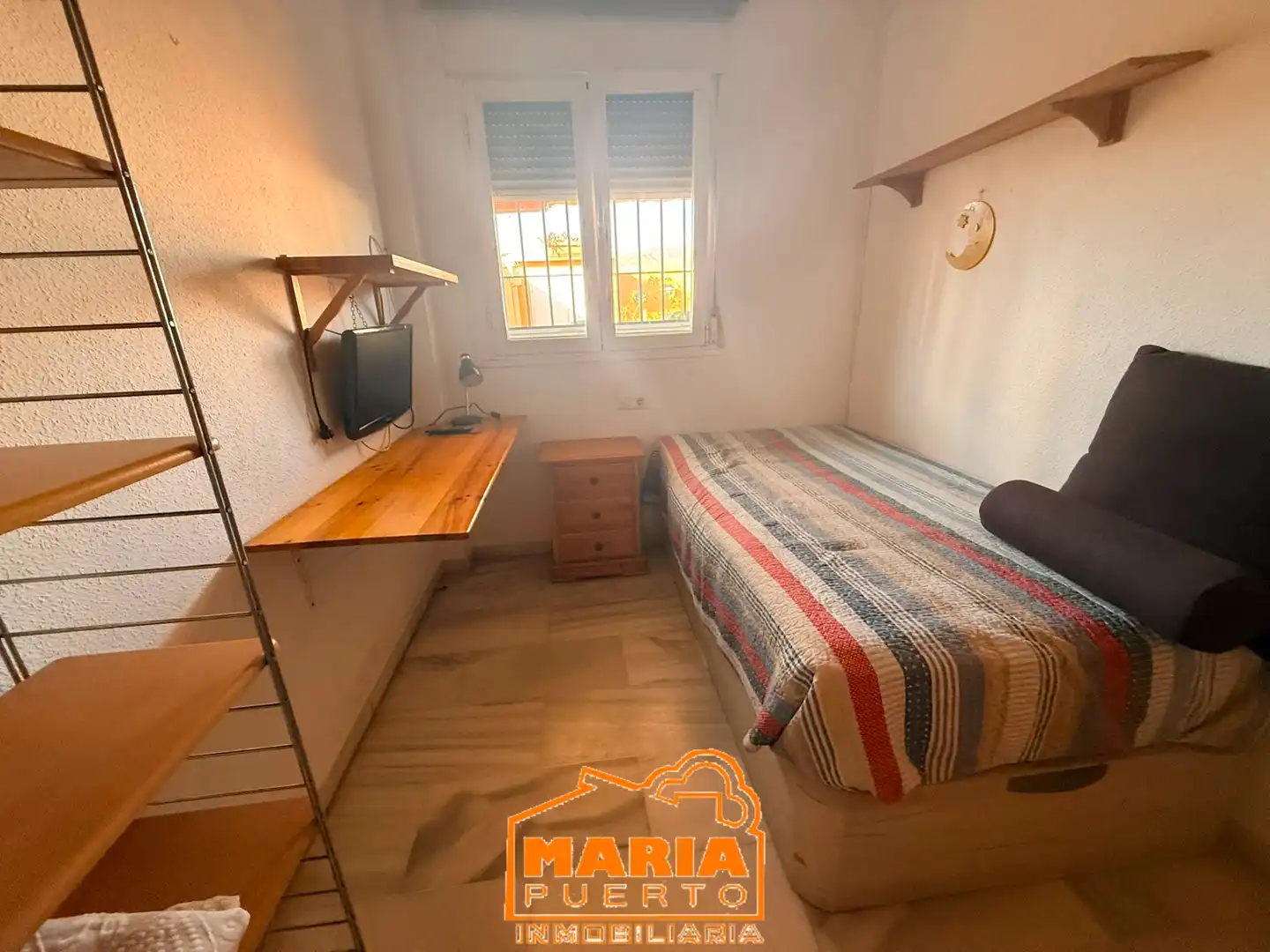Habitación de Piso en venta en Málaga con Terraza y Trastero