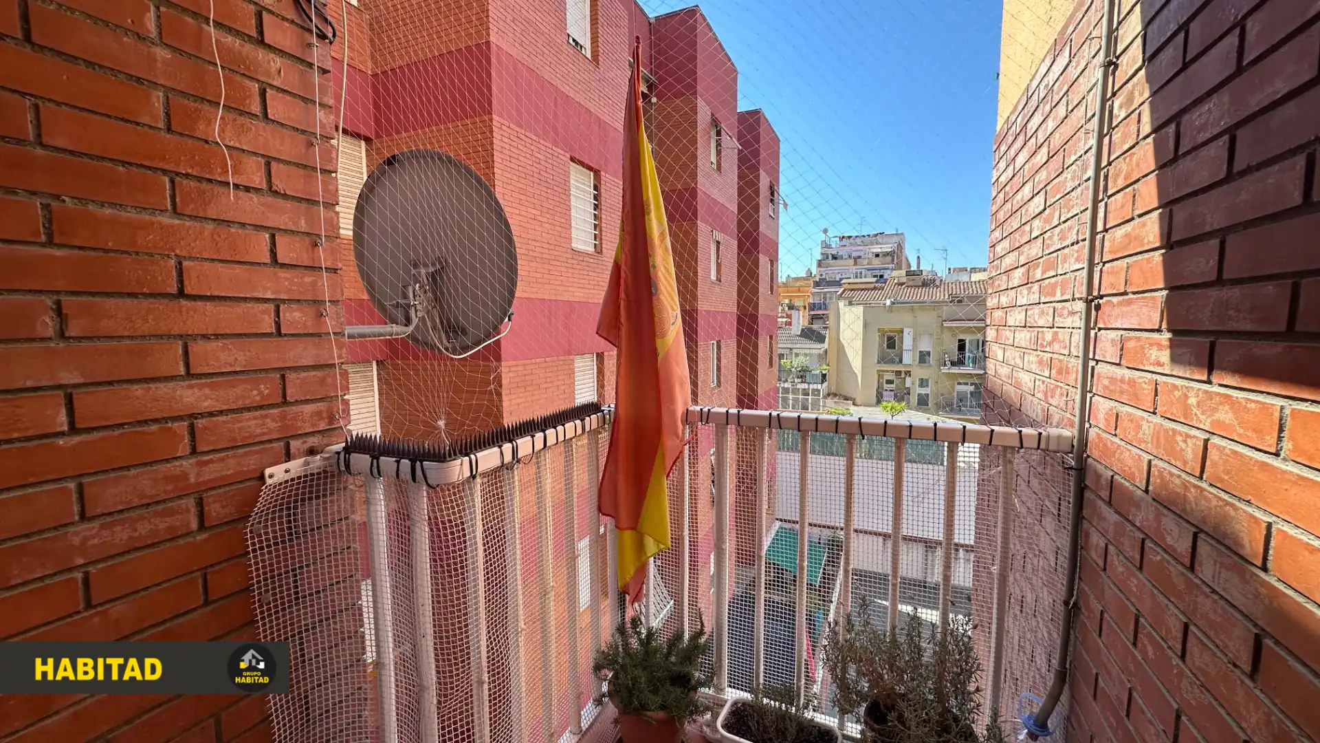 Terraza de Piso en venta en Sant Boi de Llobregat con Balcón
