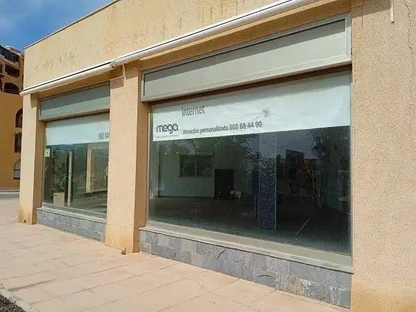 Commercial properties for sale in La Manga del Mar Menor  with Air Conditioner