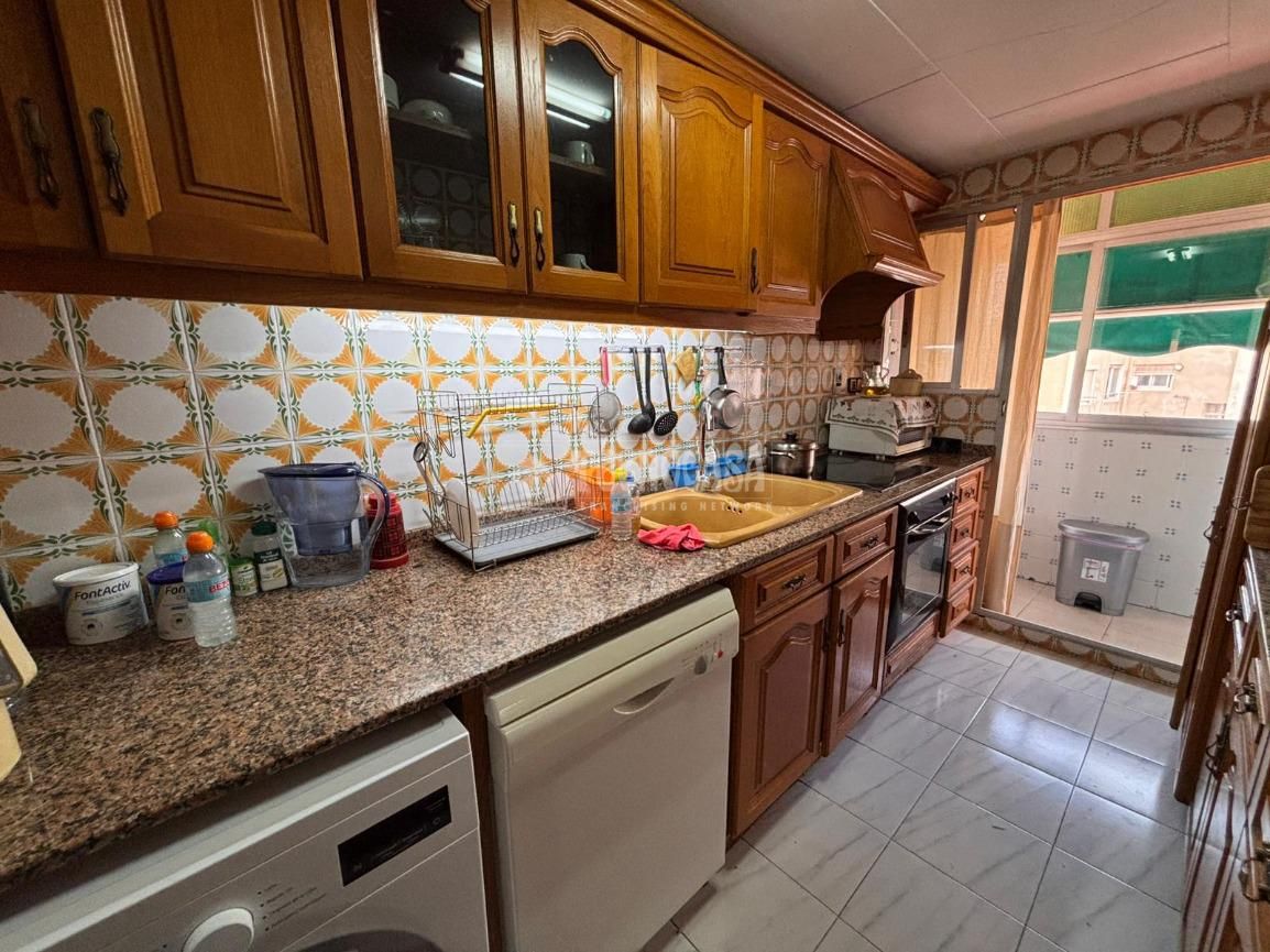 Cuina de Pis en venda en  Valencia Capital amb Aire condicionat, Calefacció i Balcó