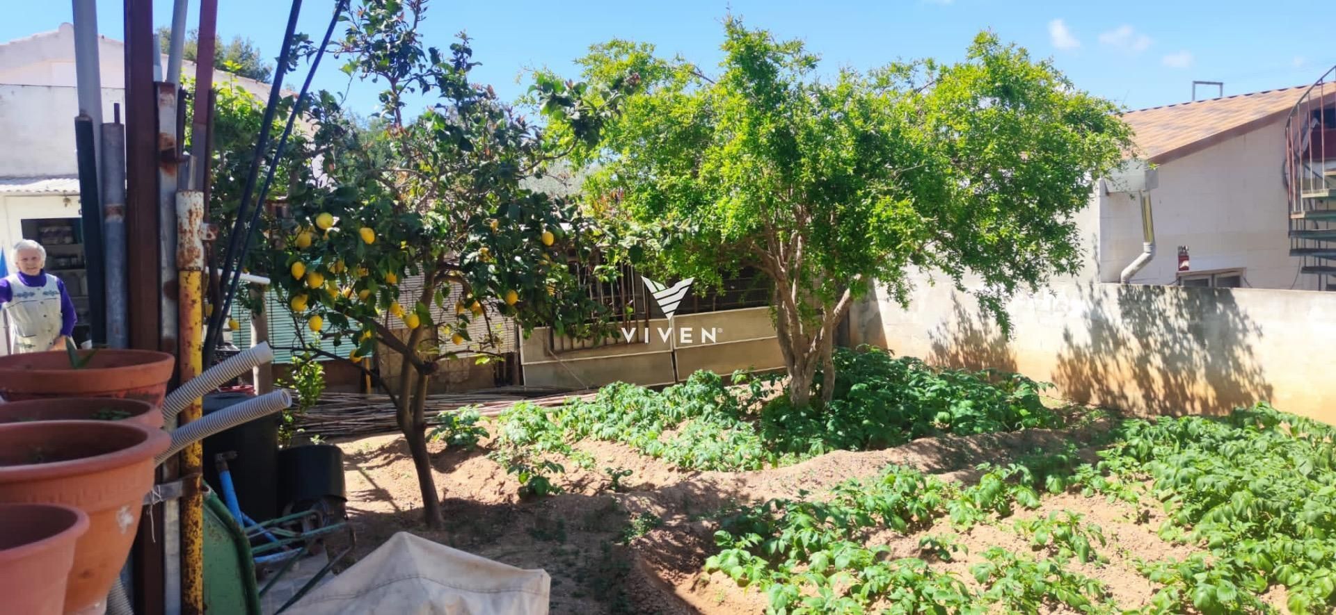 Casa o xalet en venda en Vilanova i la Geltrú amb Calefacció, Jardí privat i Terrassa