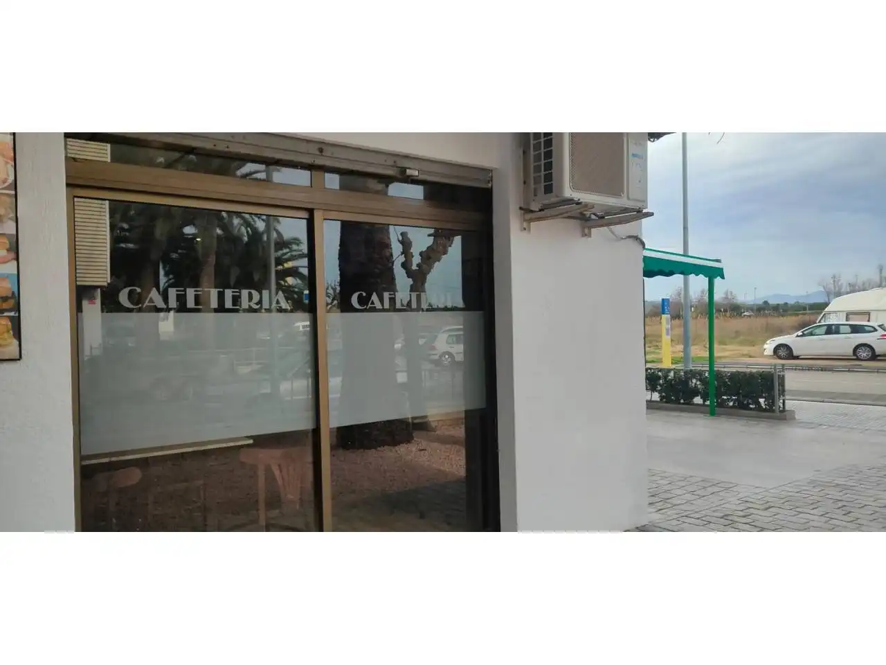 Business premises for sale in Calle Joaquim Serra 11