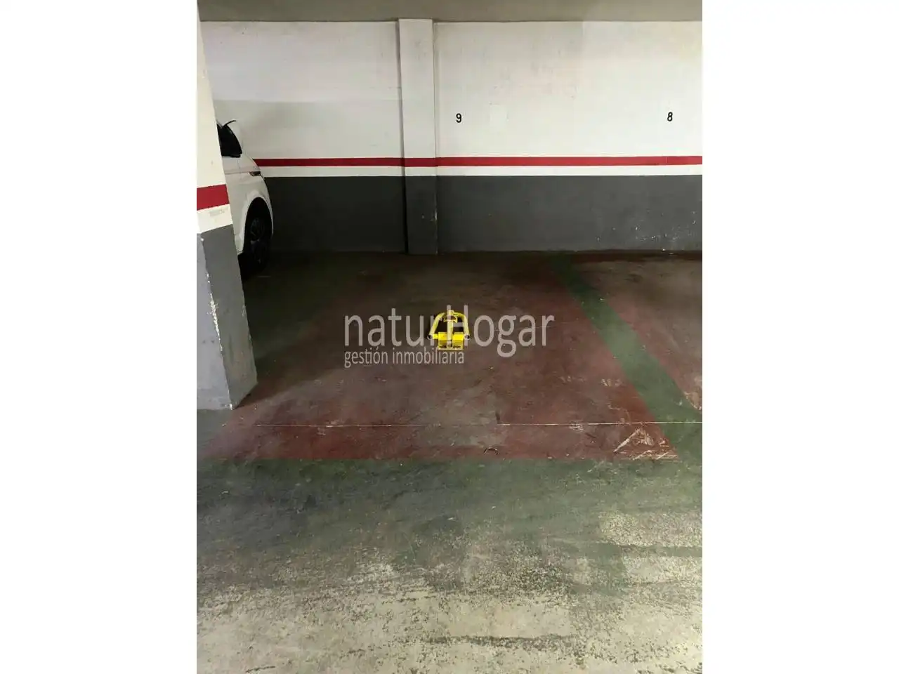 Parking with lift for sale in La Cañada, imagen 2
