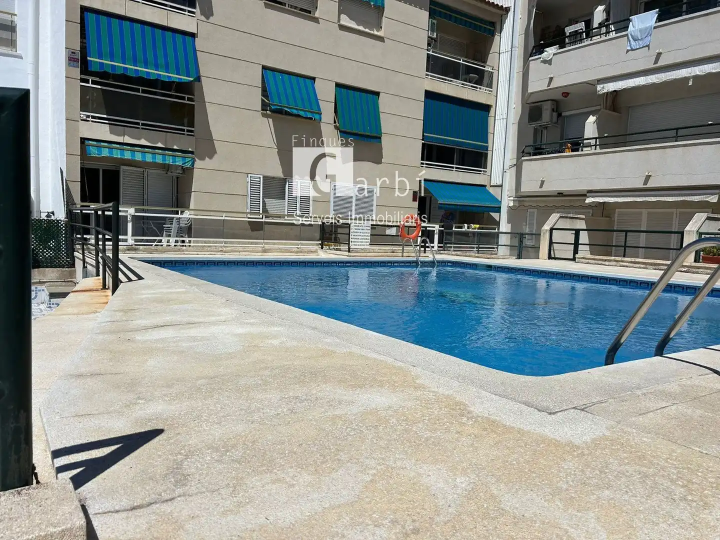 Schwimmbecken von Wohnung zum Verkauf in Calafell mit Terrasse, Schwimmbad und Gemeinschaftspool
