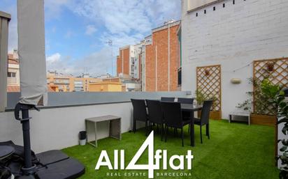 Exterior view of Flat for sale in  Barcelona Capital  with Air Conditioner and Terrace