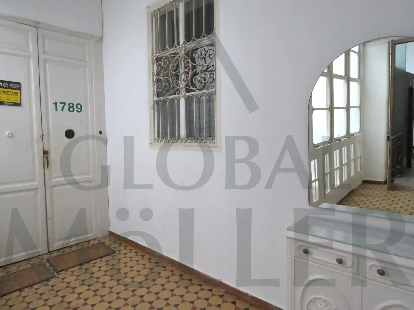 Piso en venta en Cartagena con Amueblado y Balcón