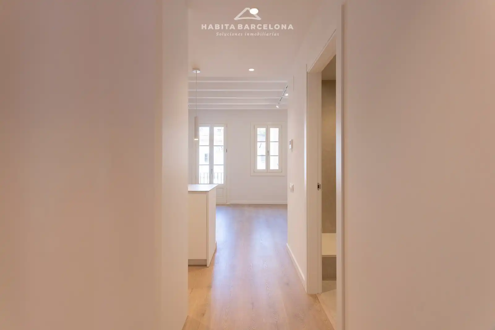 Piso en venta en Barcelona con Aire acondicionado, Calefacción y Parquet